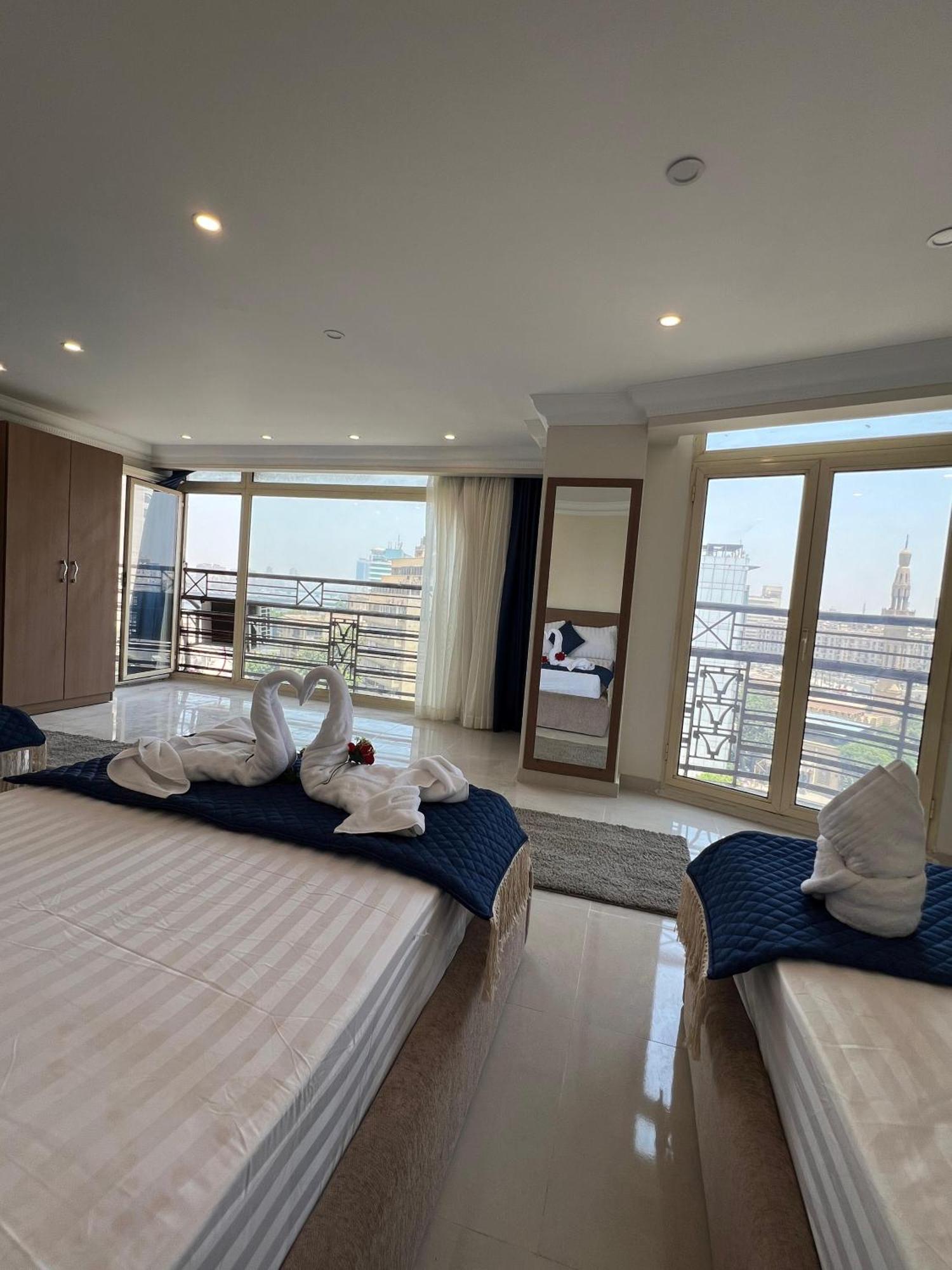 Town Hotel Kaherah Luaran gambar
